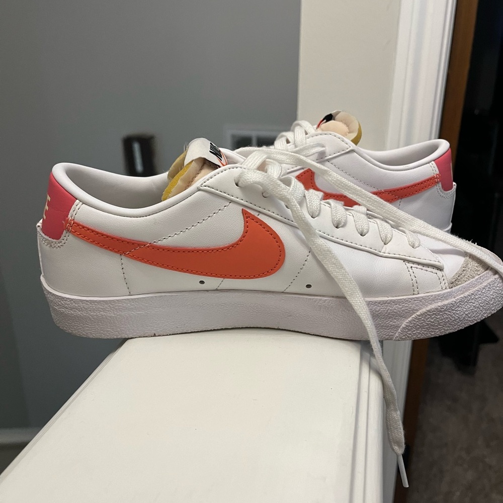 Women’s Nike blazer low ‘77